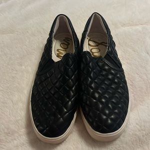 Sam Edelman Ezzie  black quilted shoes size 8